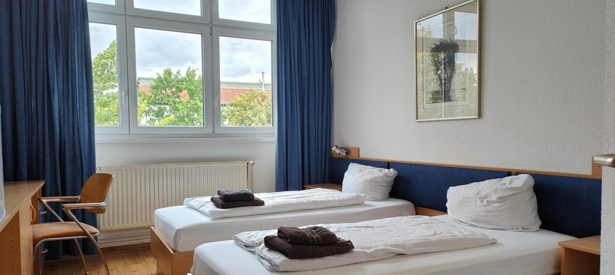 Hw Hotel - Haus Am Niederfeld Berlijn Buitenkant foto