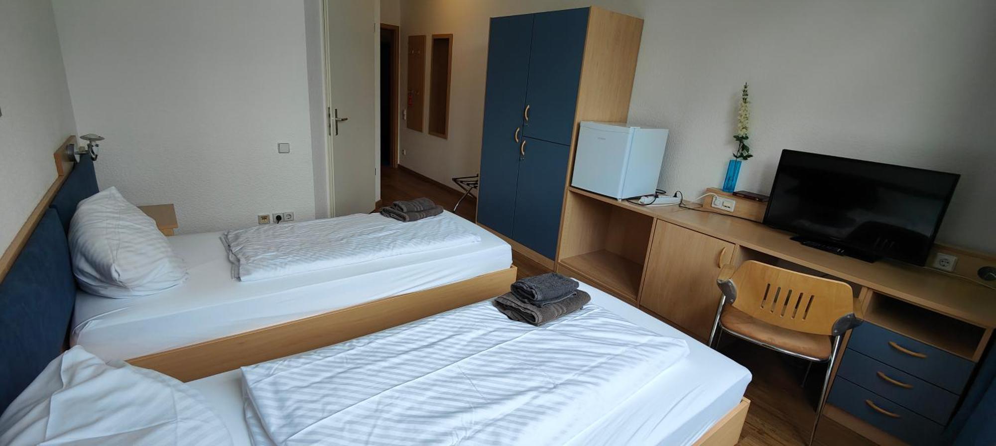 Hw Hotel - Haus Am Niederfeld Berlijn Buitenkant foto